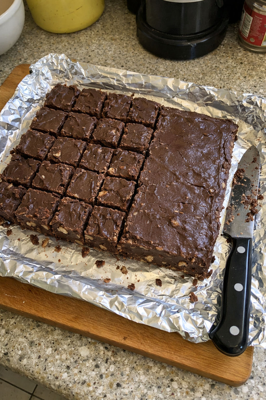 Fantasy Fudge — slab being cut